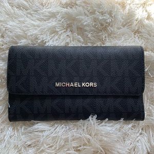 Michael Kors Tri-Fold Wallet